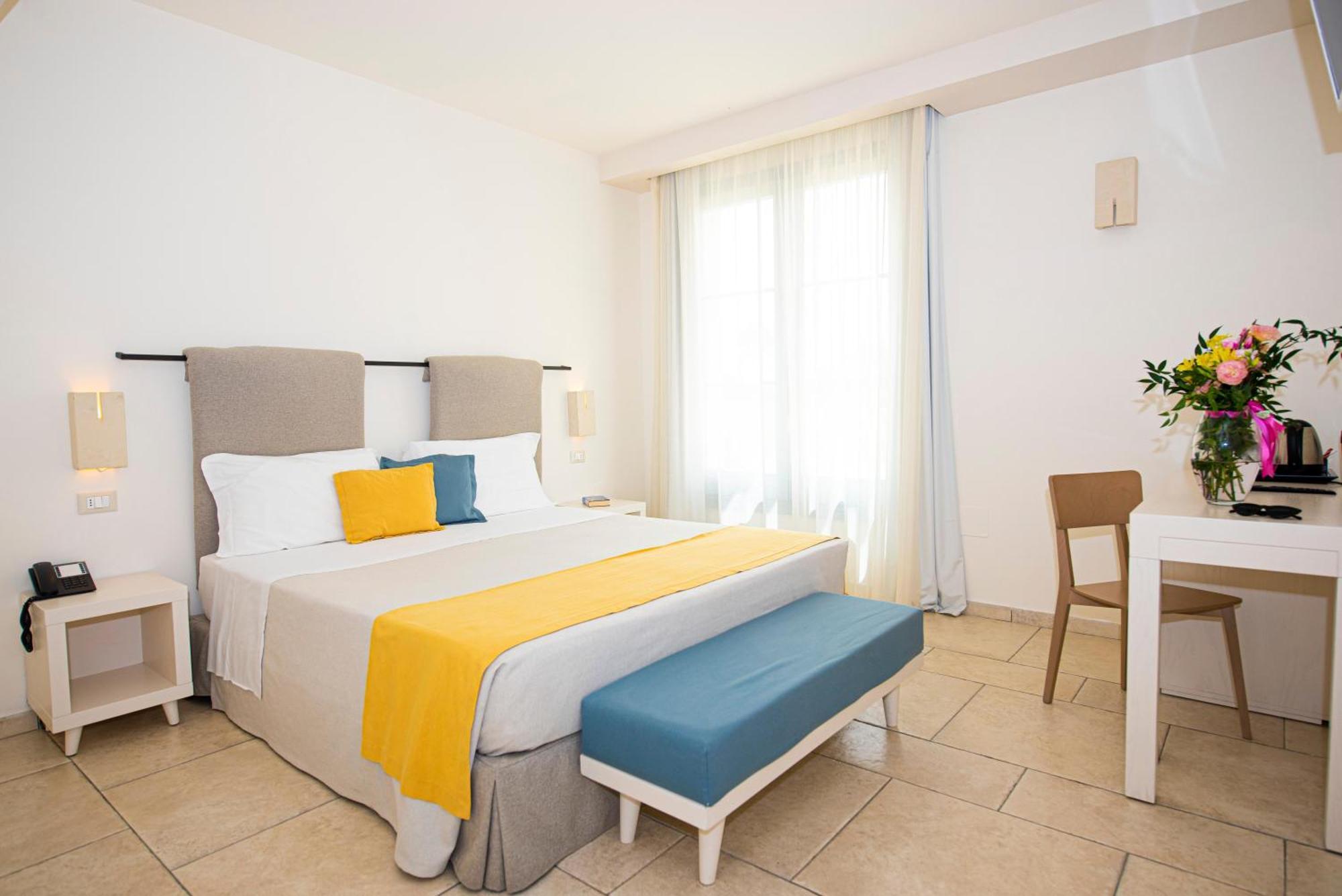 Relais Masseria Le Cesine - Cdshotels Vernole Bagian luar foto