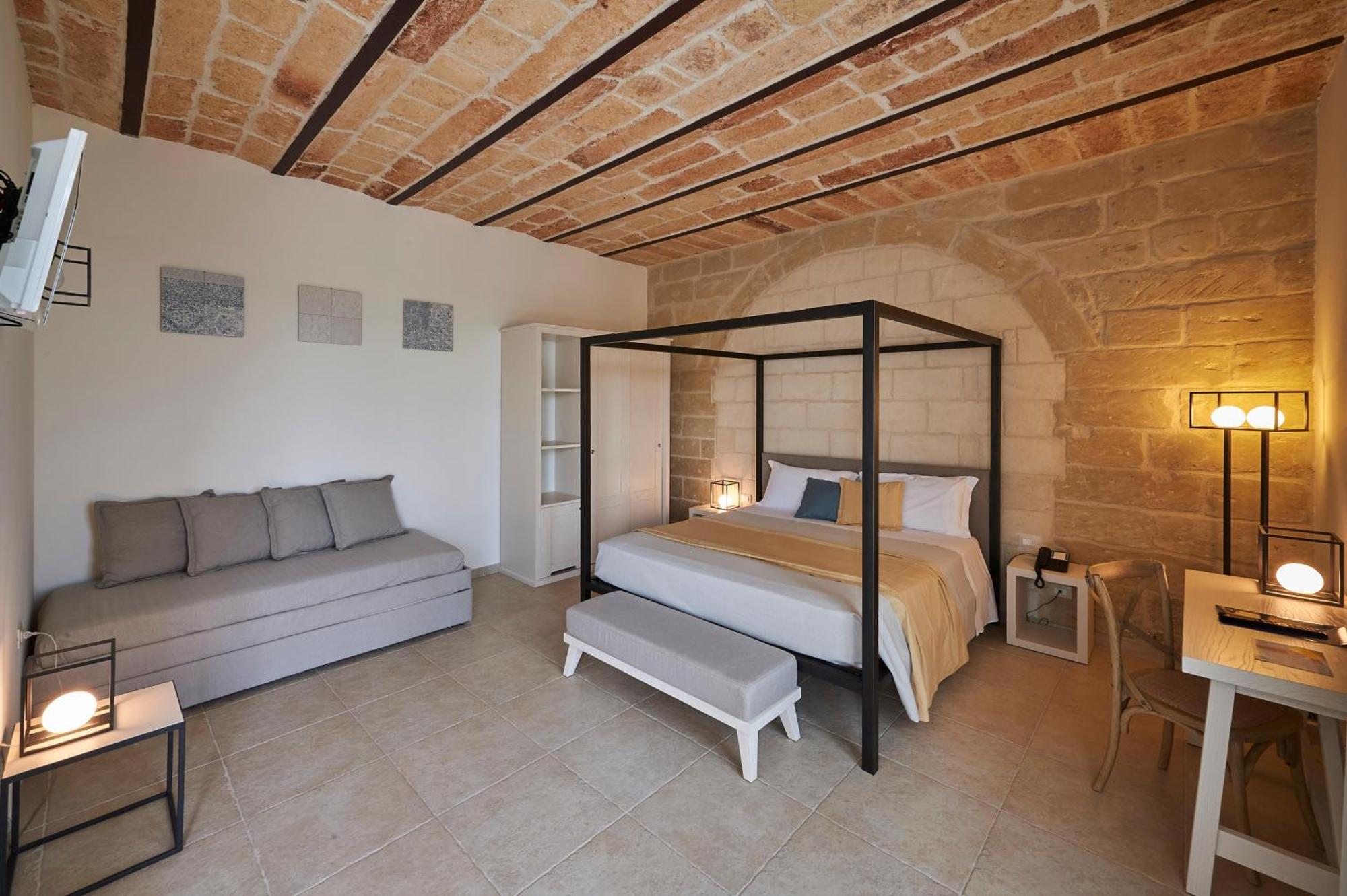 Relais Masseria Le Cesine - Cdshotels Vernole Bagian luar foto