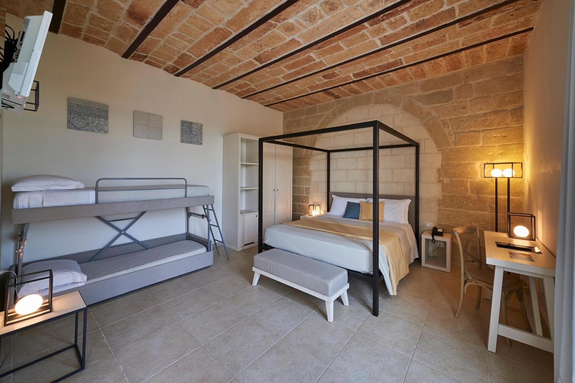 Relais Masseria Le Cesine - Cdshotels Vernole Bagian luar foto