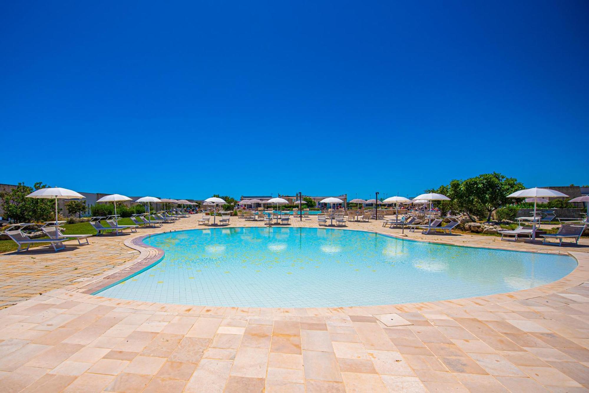 Relais Masseria Le Cesine - Cdshotels Vernole Bagian luar foto